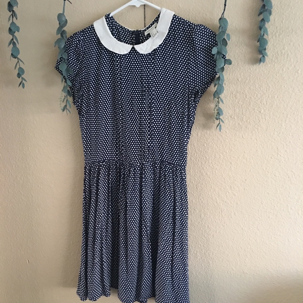 F21 | Collared Dress